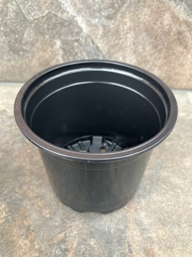 8 cm round plastic nursery pot for seedlings